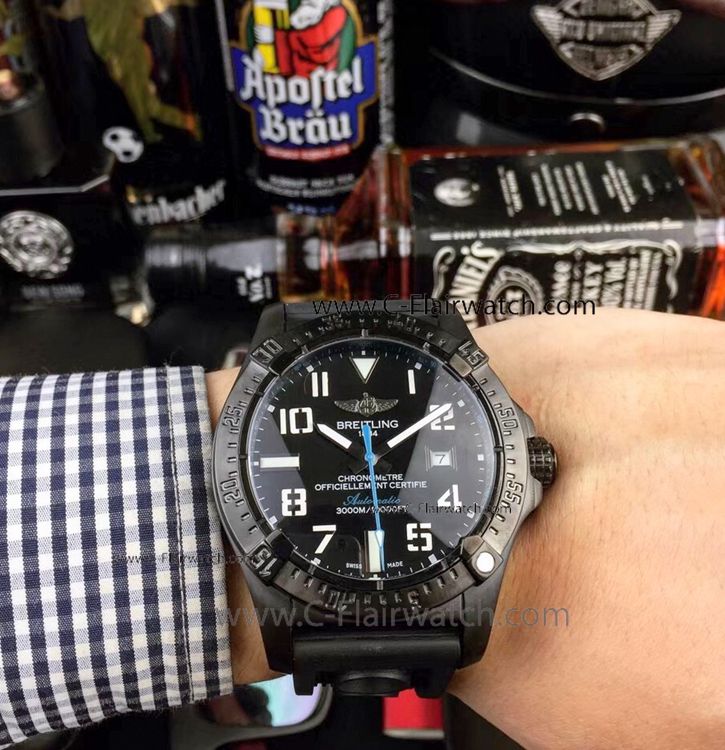 Breitling Avenger II Seawolf Blacksteel Watch New Copy